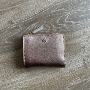 Brand New Tory Burch Authentic Rose Gold Wallet